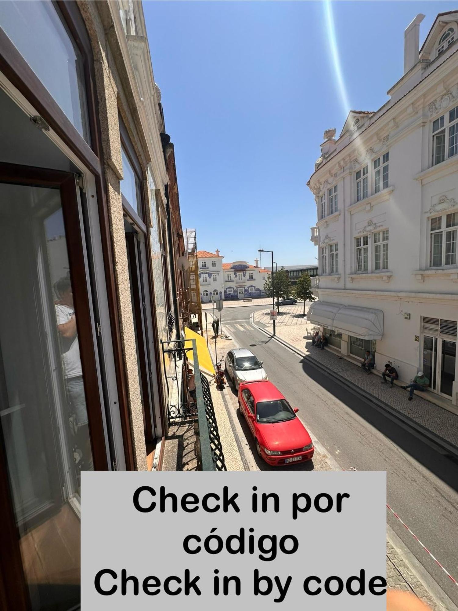 Stay In Авейру Экстерьер фото